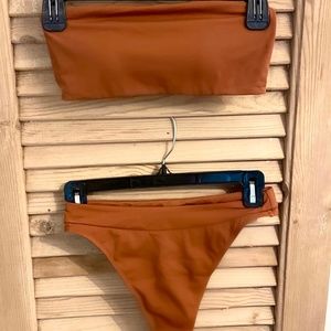 Pascun strapless bikini